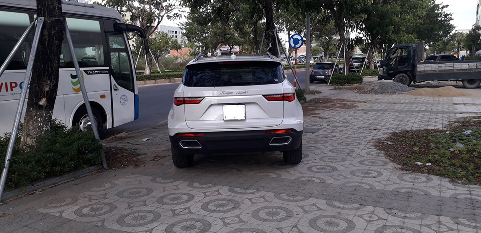 Gạch vỉa hè T325